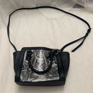 Simply Vera Vera Wang bag purse small tote LIKE NEW